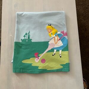 Disney Tshirt, Alice in Wonderland!
